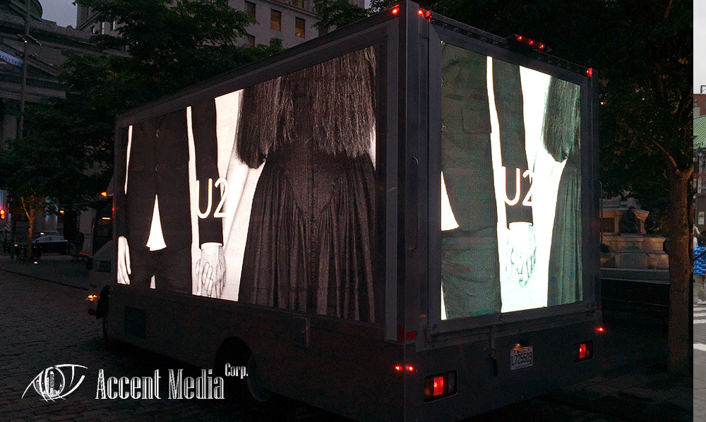 Digital Led video truck-U2 Concert Montreal